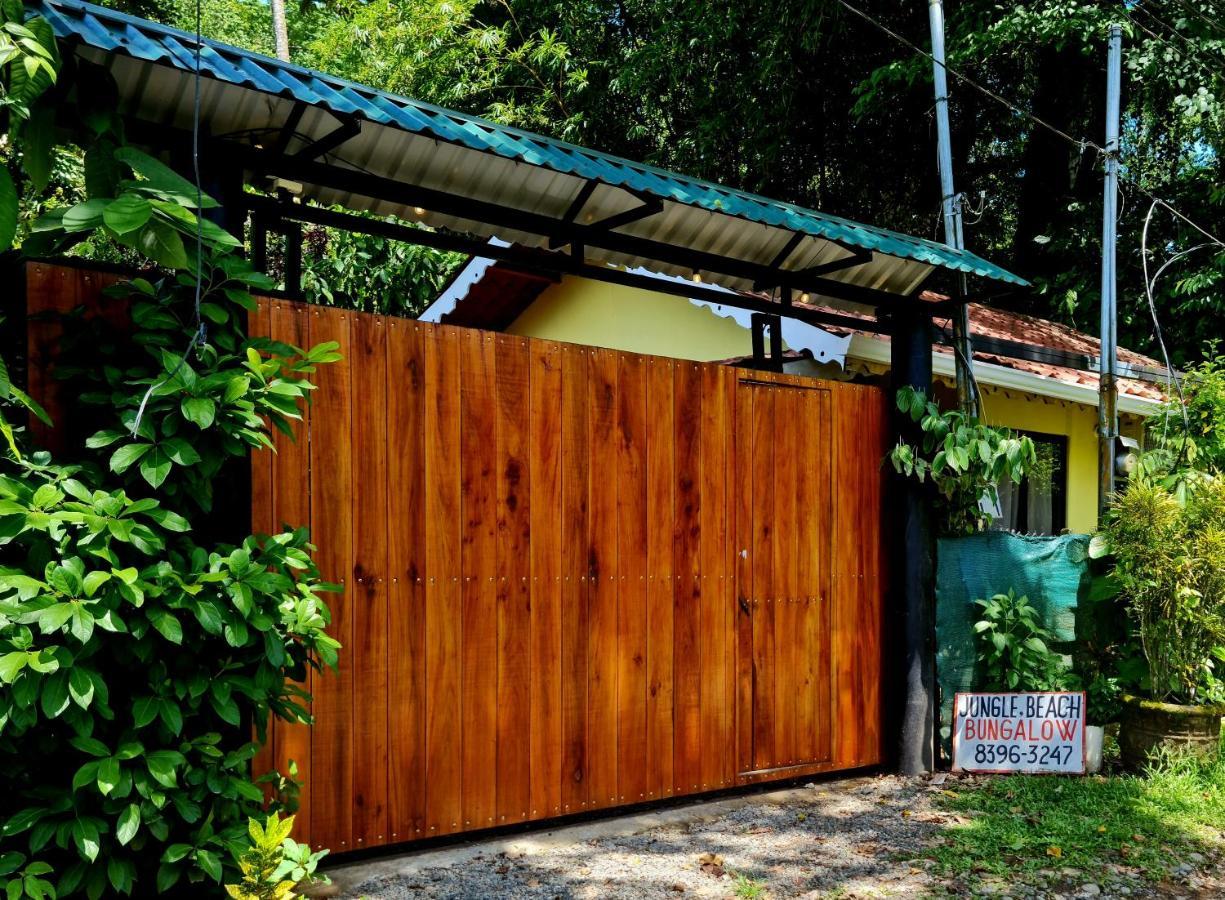 Jungle Beach Bungalow With Ac & Fiber Optic Puerto Viejo de Talamanca 외부 사진