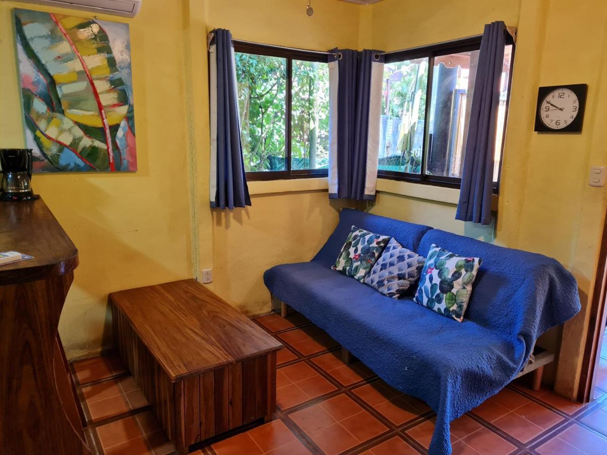 Jungle Beach Bungalow With Ac & Fiber Optic Puerto Viejo de Talamanca 객실 사진